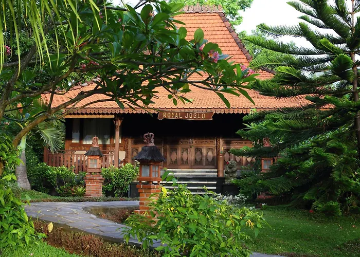 Shanti Natural Panorama View Hotel